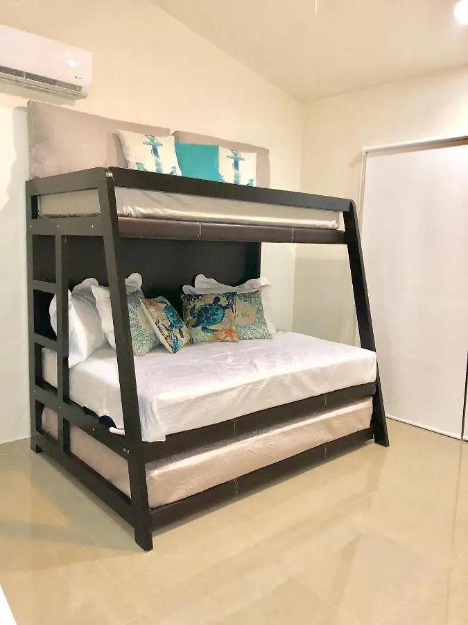 Best Location Luxury Condo With Van Cancun Apartment